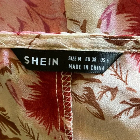 Floral Wrap 3/4 Sleeve Blouse - SZ M - Picture 5 of 5